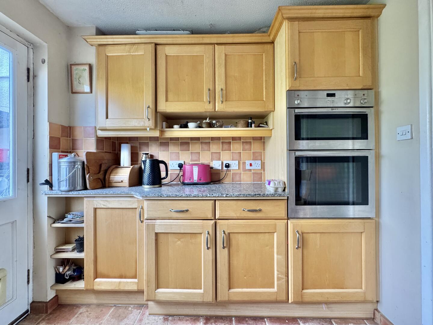 3 bed property in Halwyn Place, Truro